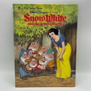 VINTAGE 1984 Snow White and the Seven Dwarfs Big Golden Book Walt Disney Classic